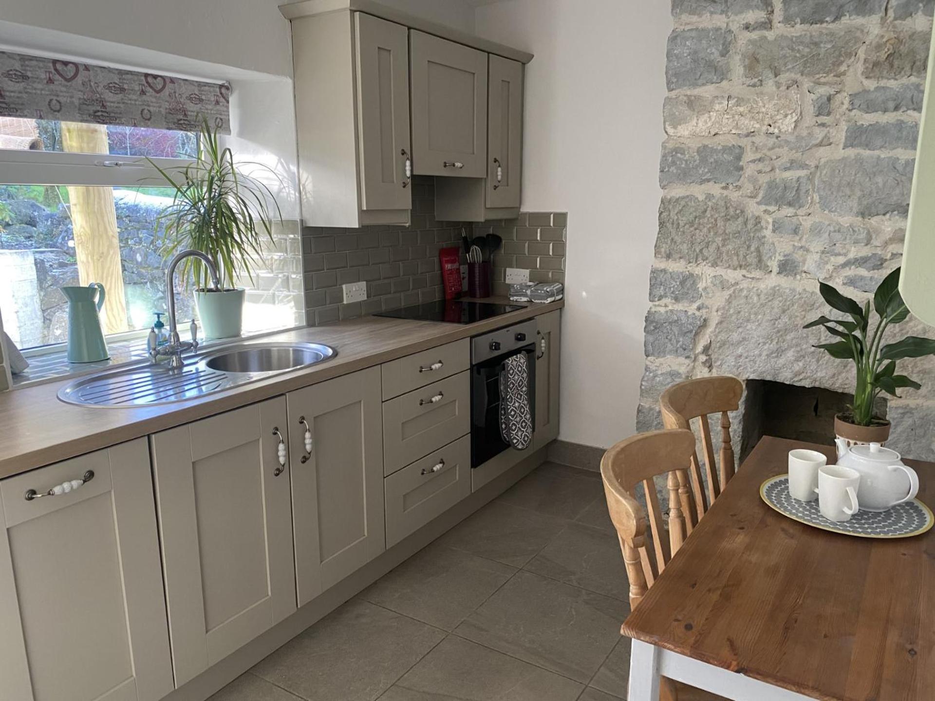 The Cottage @ Burkedale House Corofin  Eksteriør billede